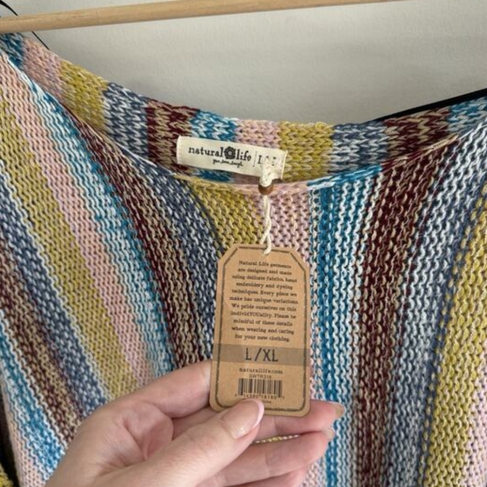 Natural Life Santa Fe Fringe Pullover NWT - Picture 4 of 4